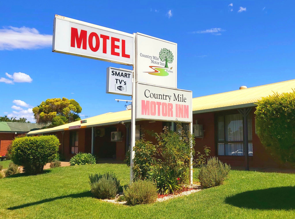 Amazing Forbes NSW Accommodation Country Mile Motor Inn